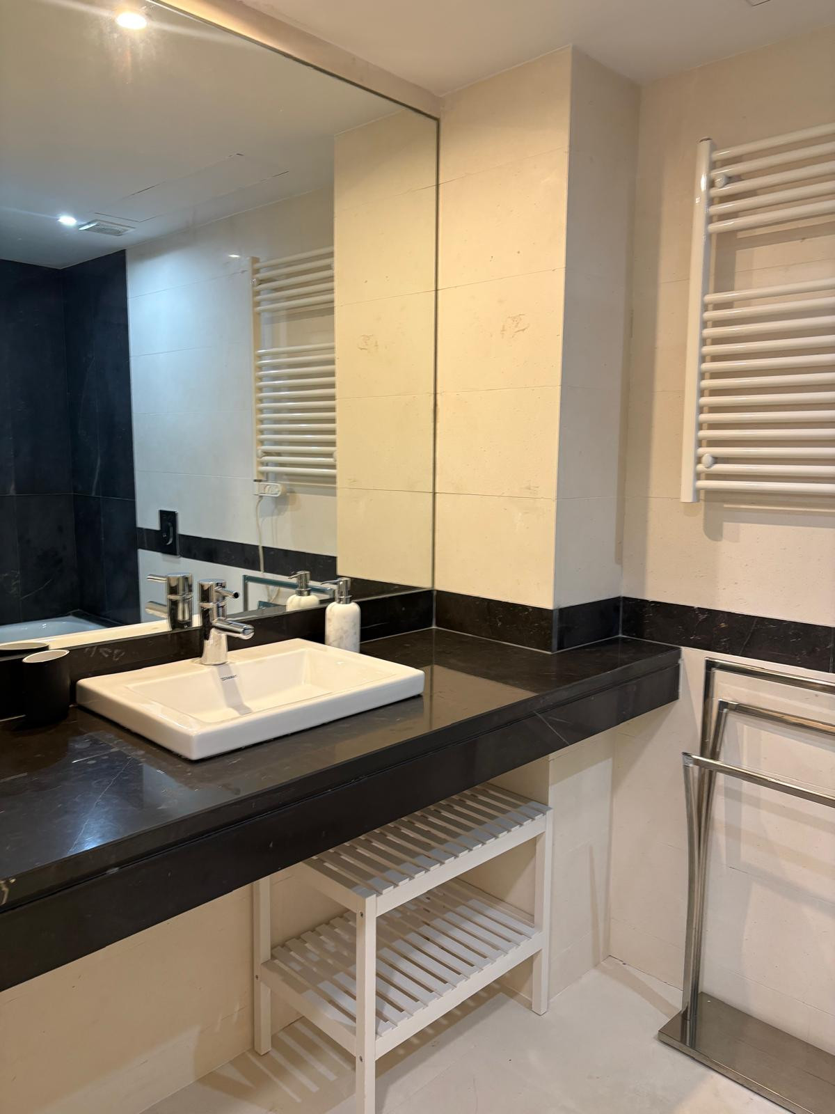 Appartement te koop in Málaga Centro | 1 slaapkamers H5511910