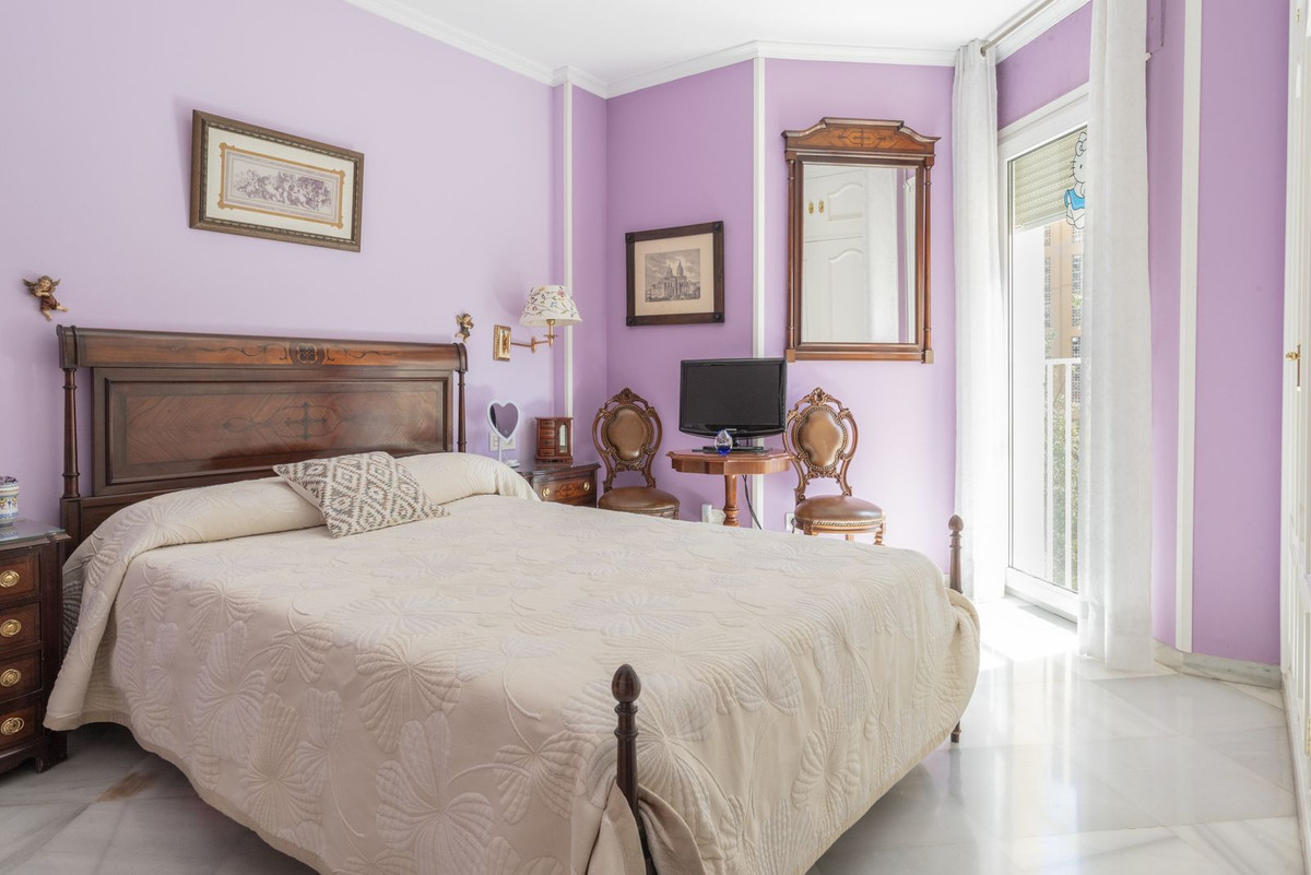 Appartement te koop in Málaga Este | 4 slaapkamers H5052343