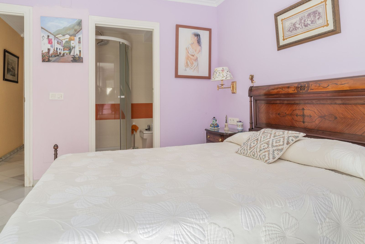Appartement te koop in Málaga Este | 4 slaapkamers H5052343