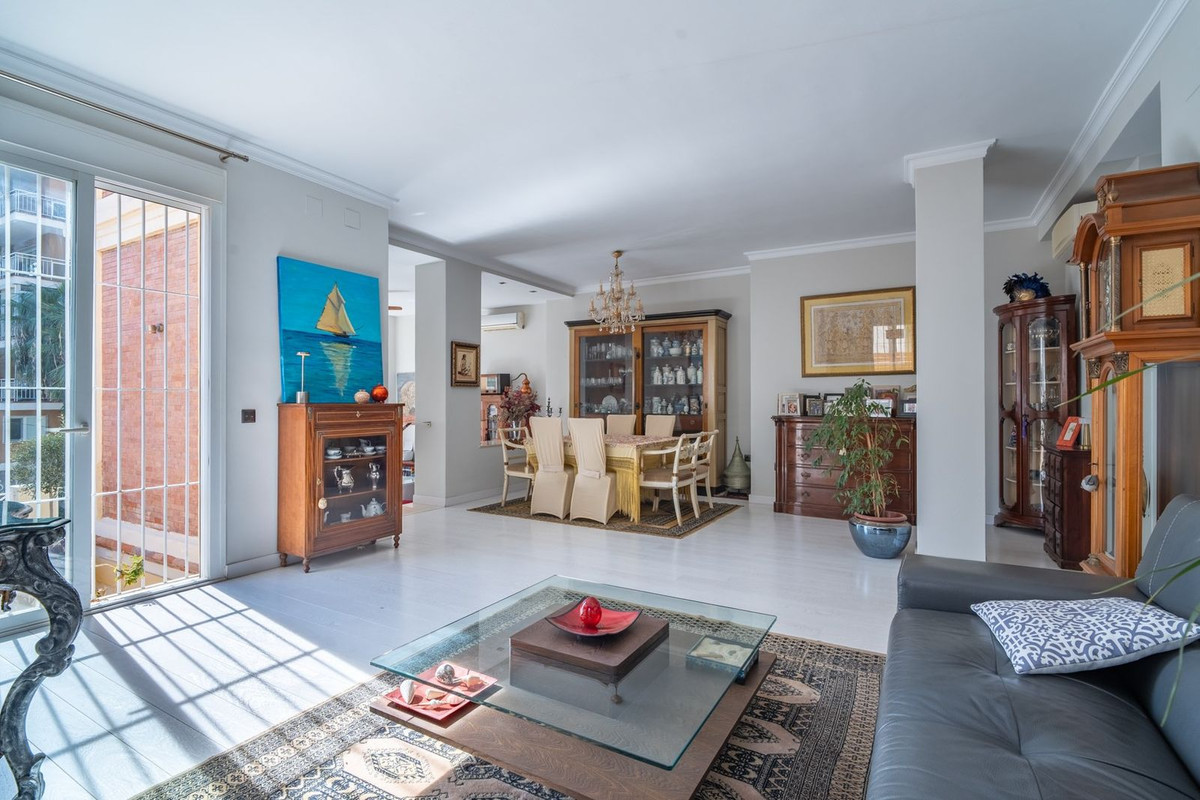 Appartement te koop in Málaga Este | 3 slaapkamers H5226418