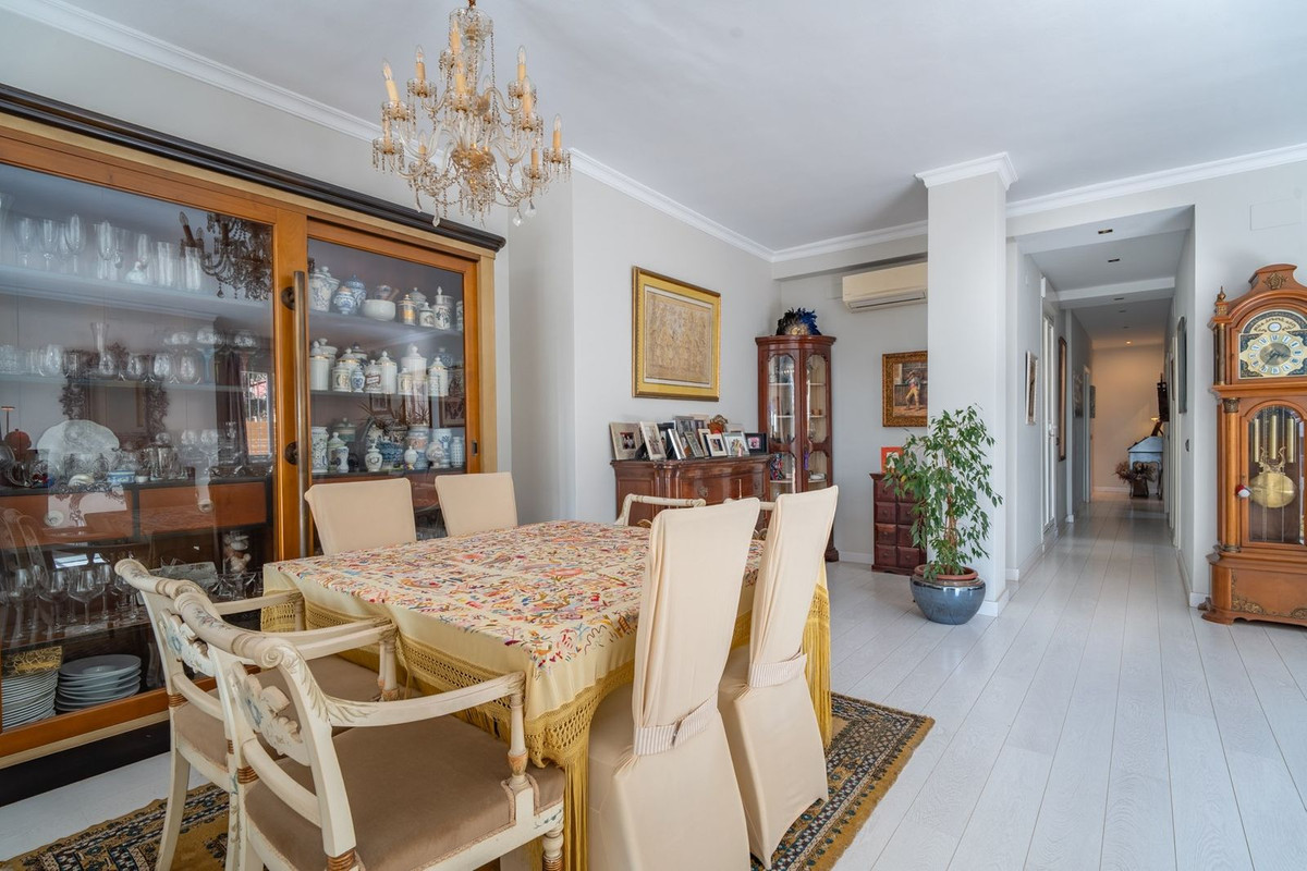 Appartement te koop in Málaga Este | 3 slaapkamers H5226418