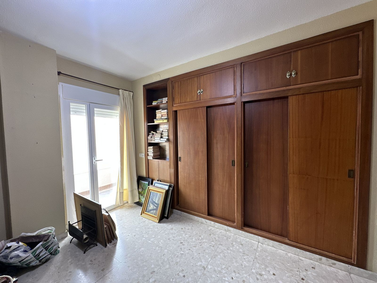 Appartement te koop in Málaga Este | 4 slaapkamers H5244205
