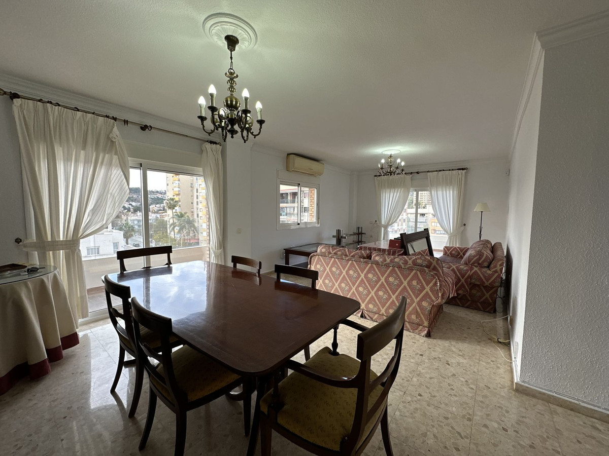 Appartement te koop in Málaga Este | 4 slaapkamers H5244205