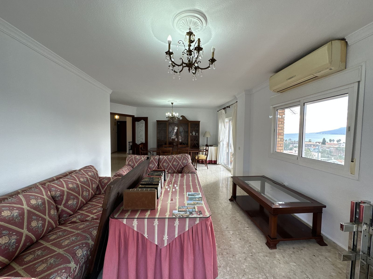 Appartement te koop in Málaga Este | 4 slaapkamers H5244205