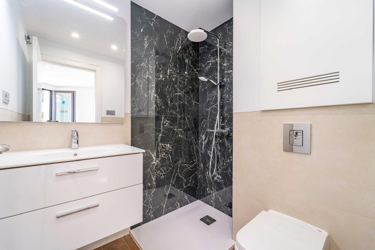 Appartement te koop in Málaga Este | 2 slaapkamers H5304841