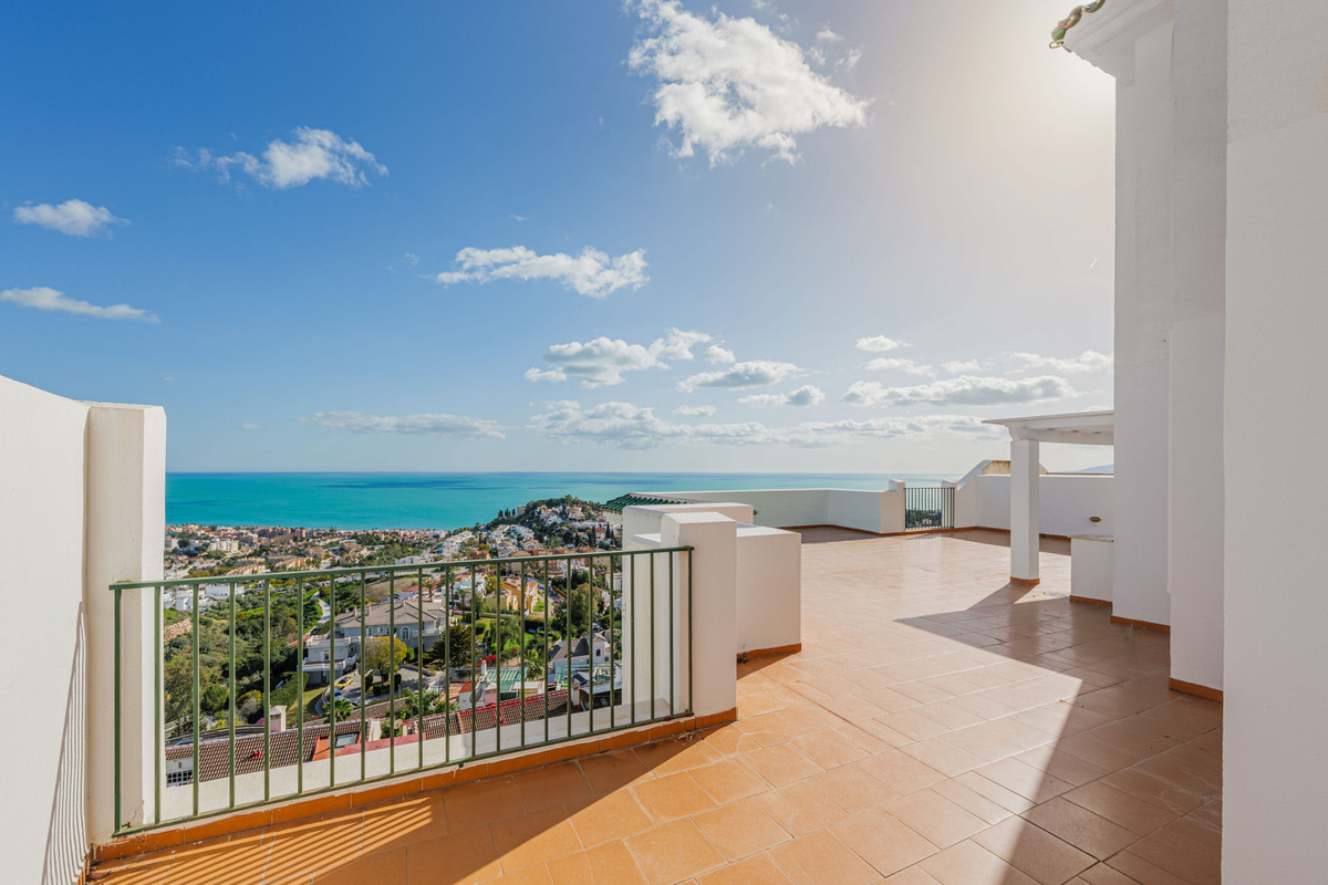 Appartement te koop in Málaga Este | 4 slaapkamers H5322808
