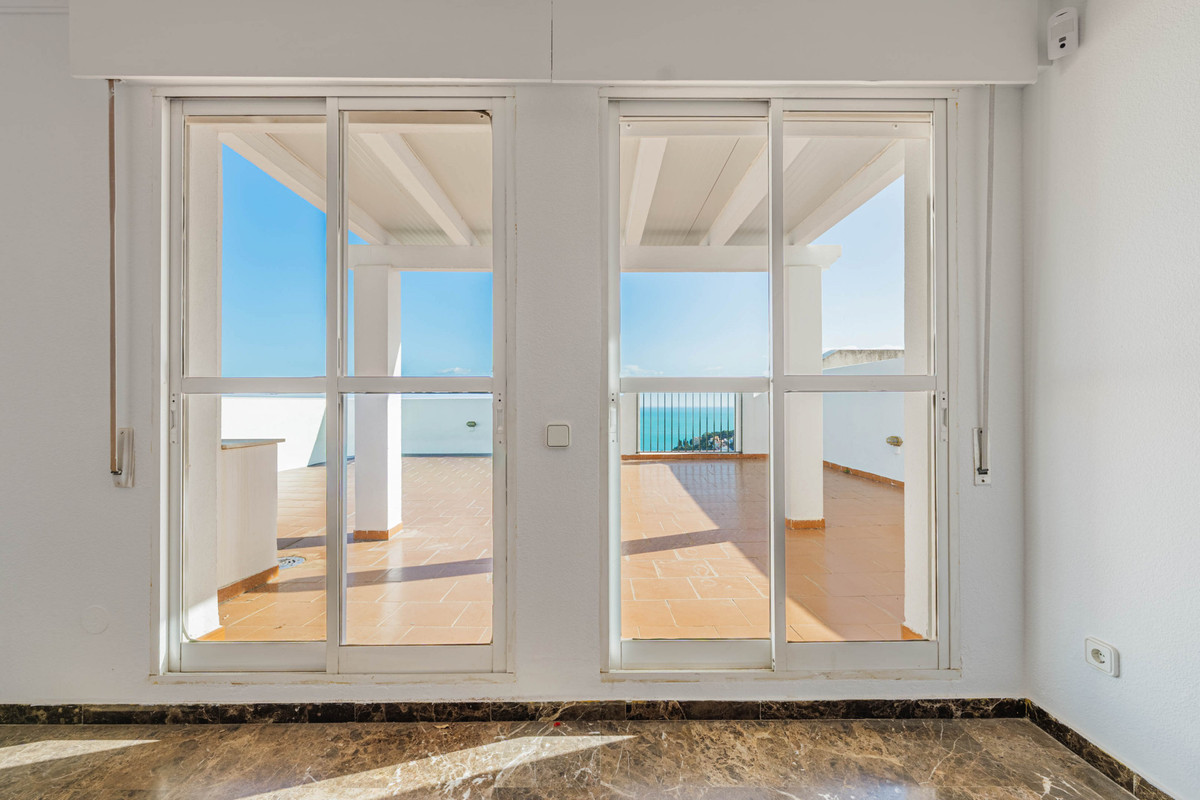 Appartement te koop in Málaga Este | 4 slaapkamers H5322808