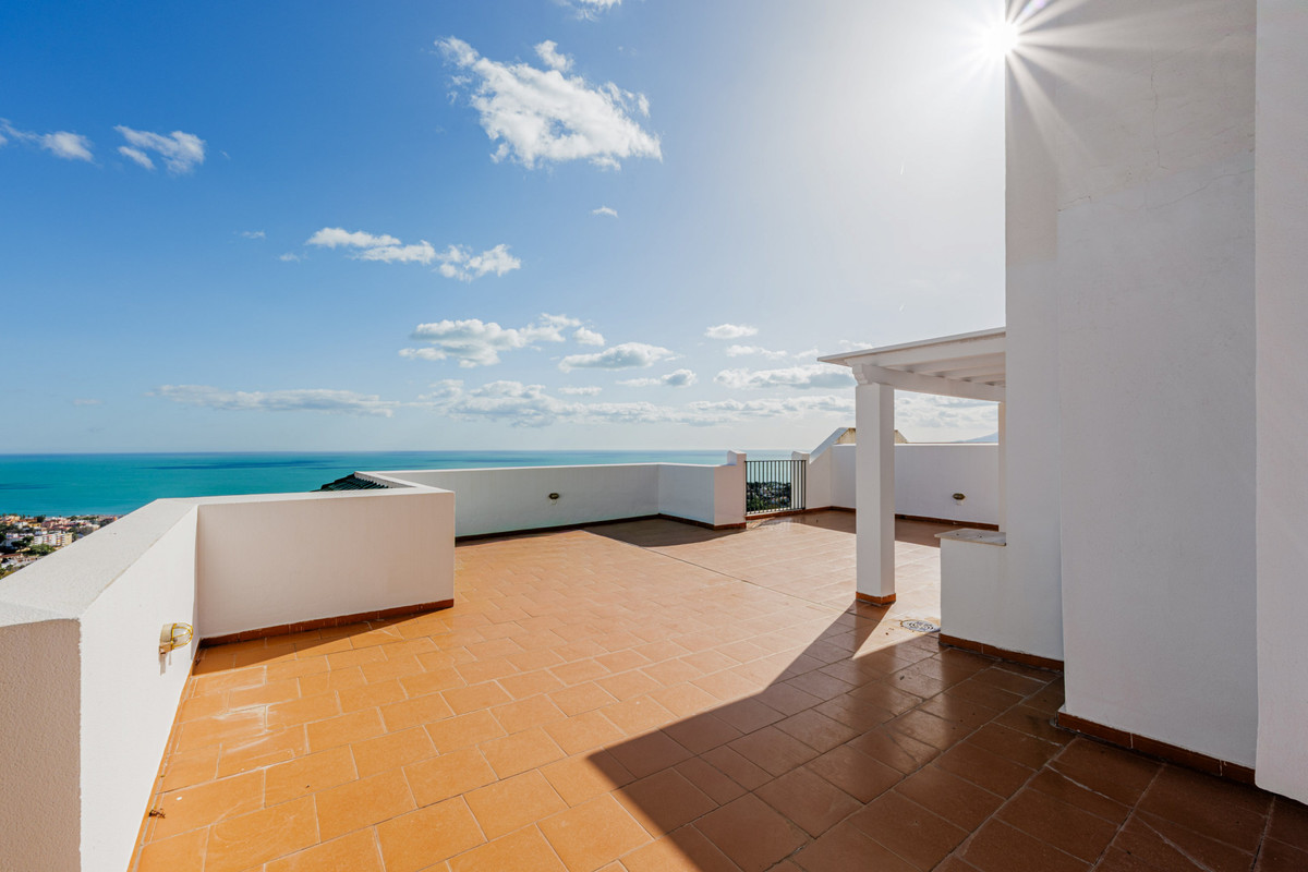 Appartement te koop in Málaga Este | 4 slaapkamers H5322808