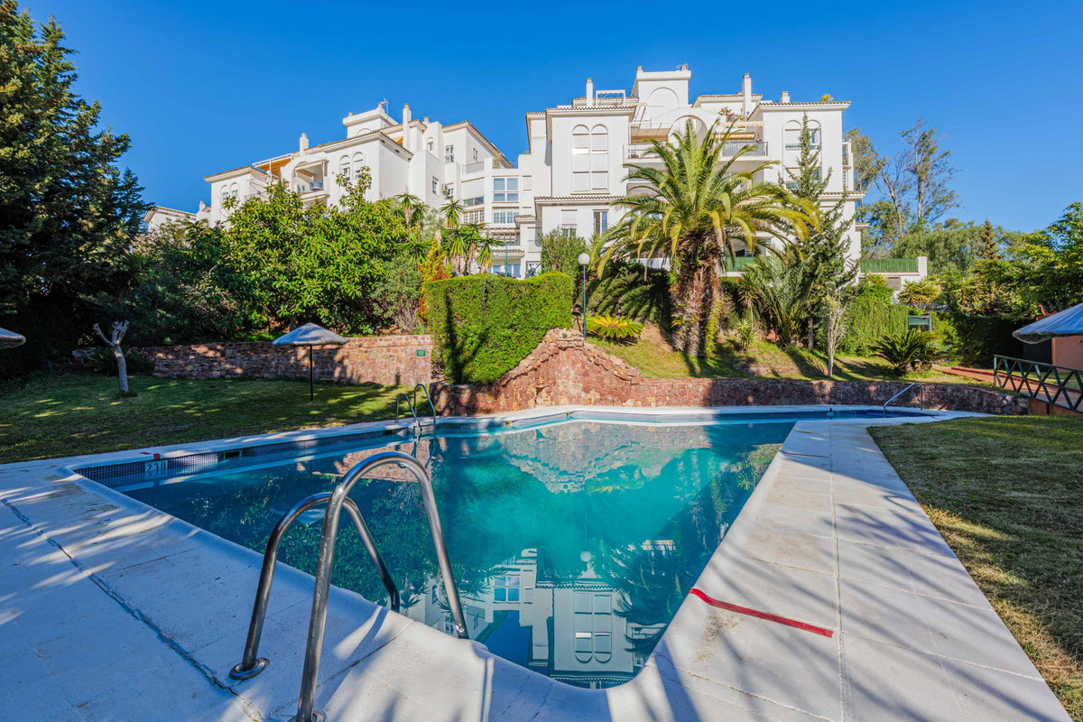 Appartement te koop in Málaga Este | 4 slaapkamers H5322808
