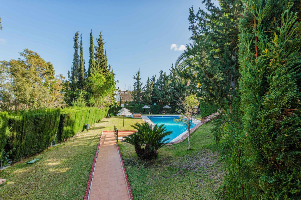 Appartement te koop in Málaga Este | 4 slaapkamers H5322808
