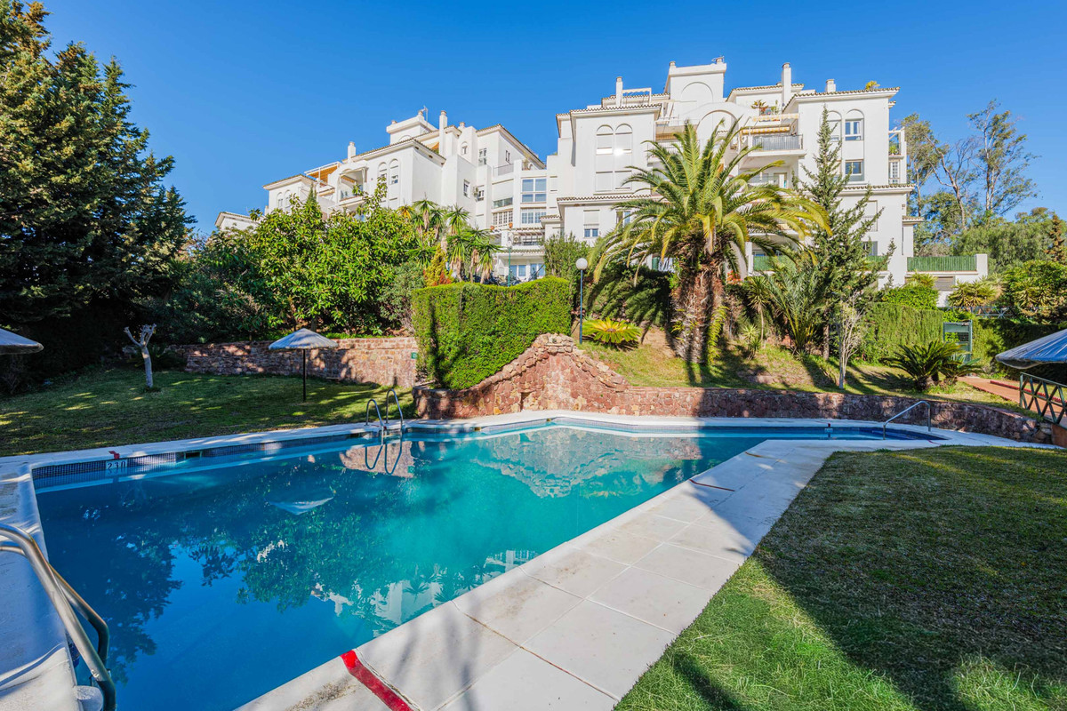 Appartement te koop in Málaga Este | 4 slaapkamers H5322808