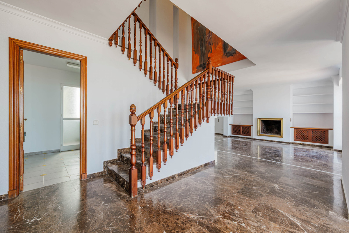 Appartement te koop in Málaga Este | 4 slaapkamers H5322808