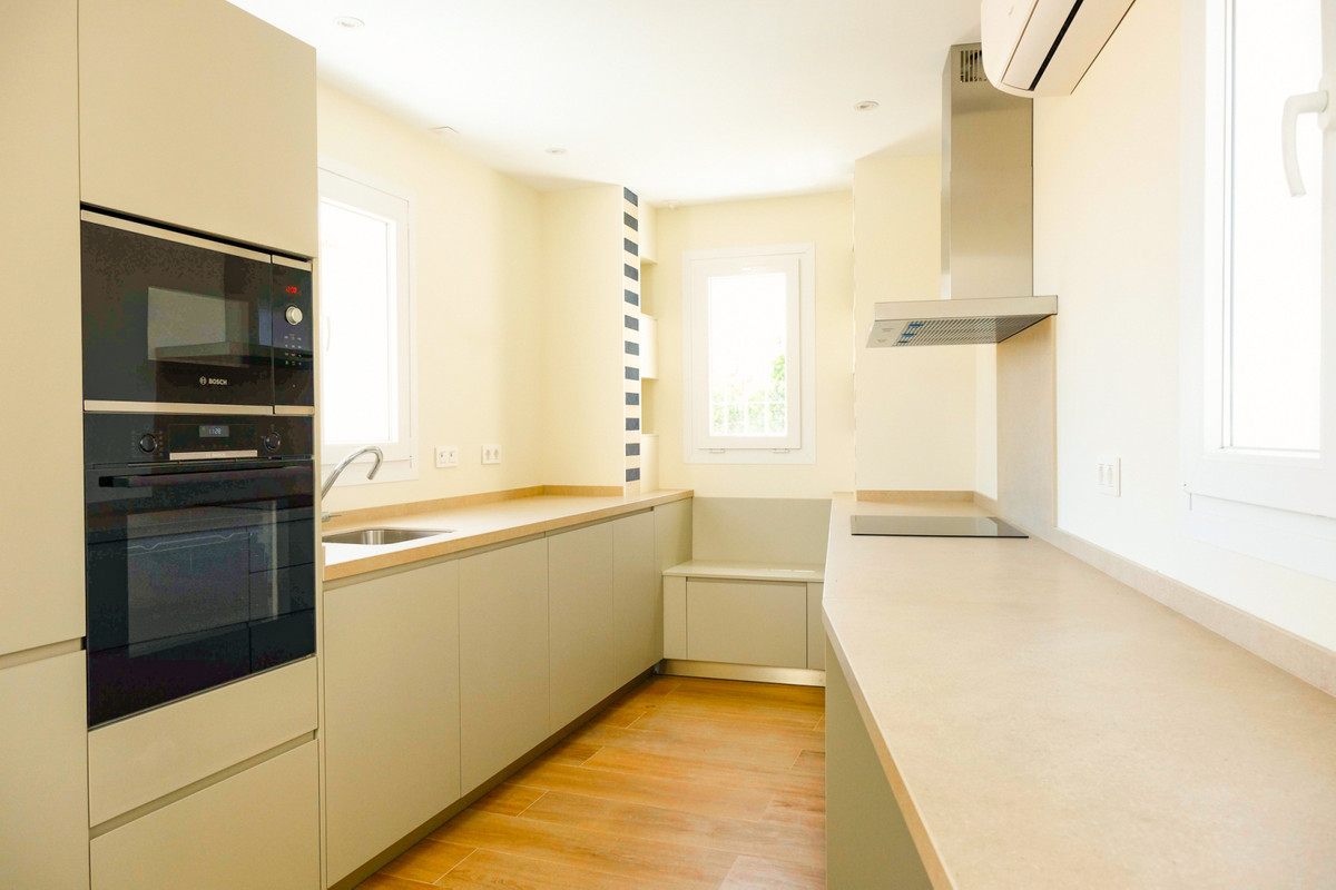 Duplex te koop in Málaga Este | 2 slaapkamers H5357203