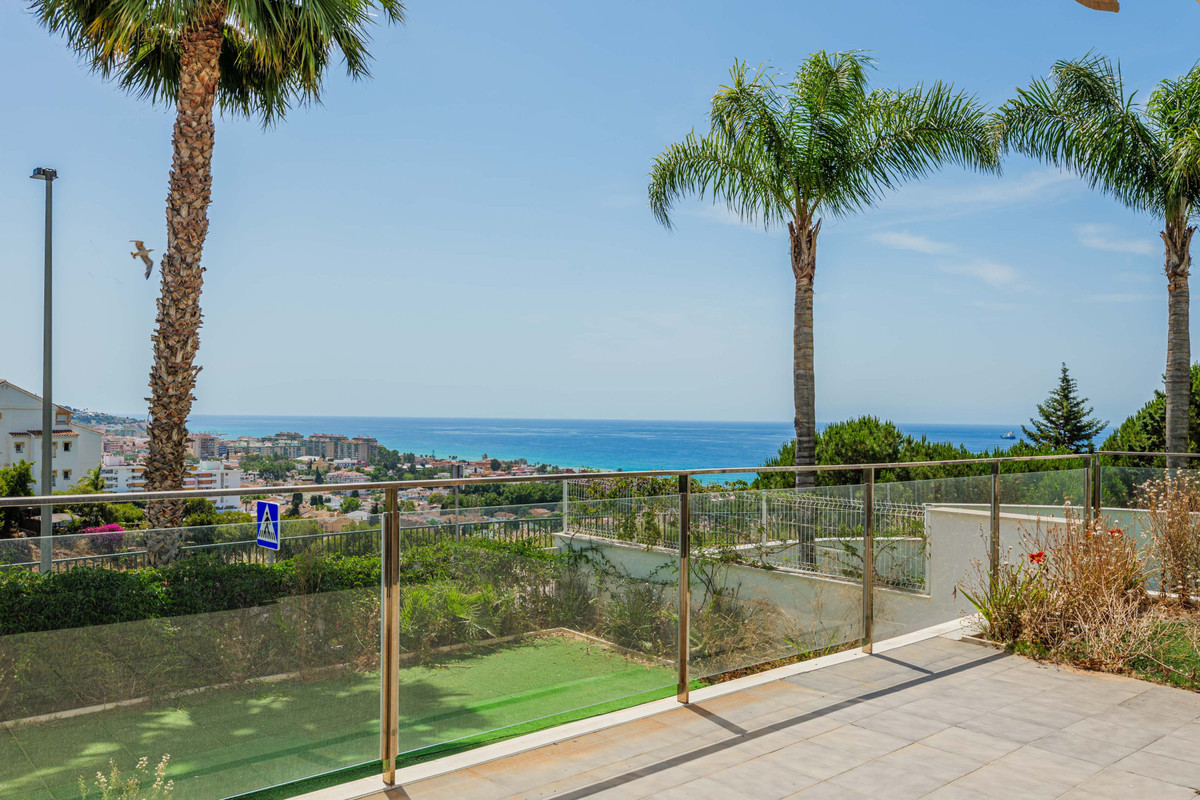 Appartement te koop in Málaga Este | 4 slaapkamers H5420239