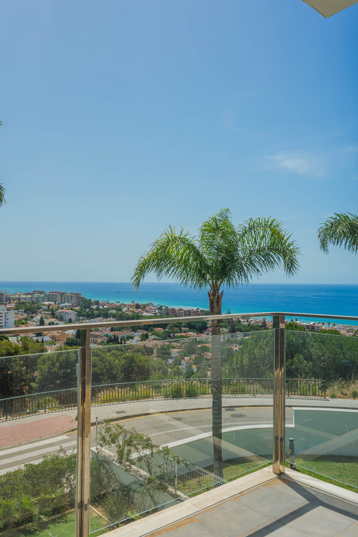 Appartement te koop in Málaga Este | 4 slaapkamers H5420239