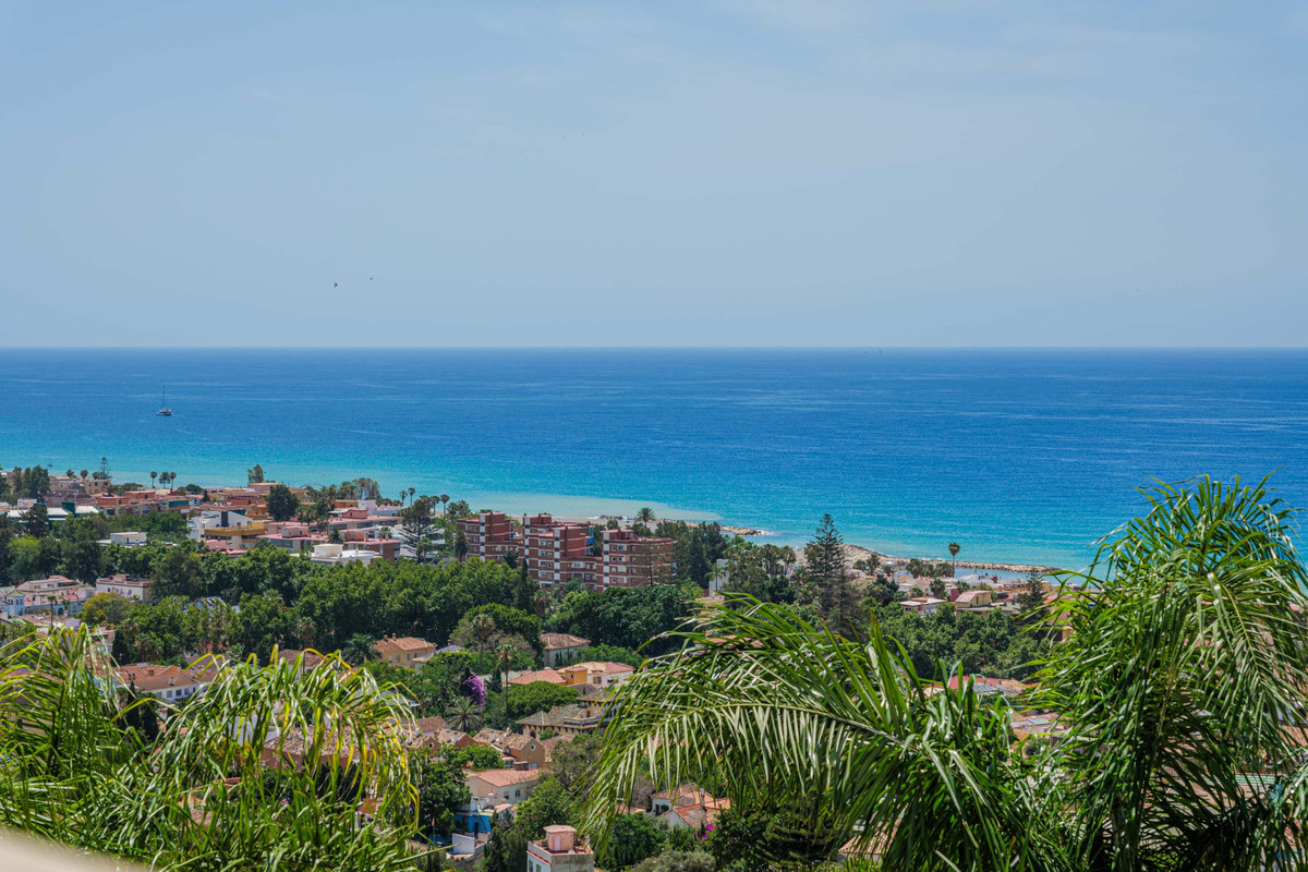 Appartement te koop in Málaga Este | 4 slaapkamers H5420239
