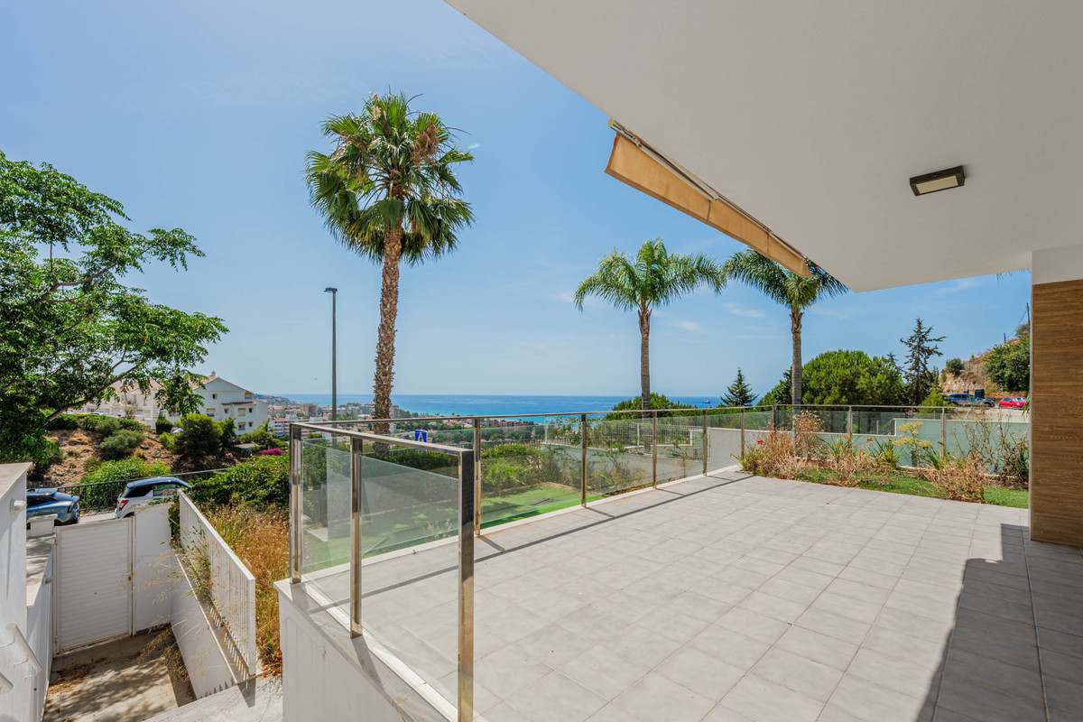 Appartement te koop in Málaga Este | 4 slaapkamers H5420239