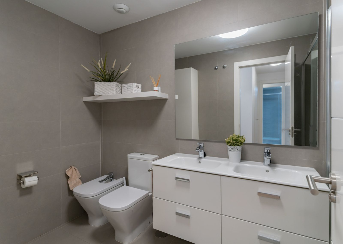 Appartement te koop in Málaga Este | 3 slaapkamers H5486023