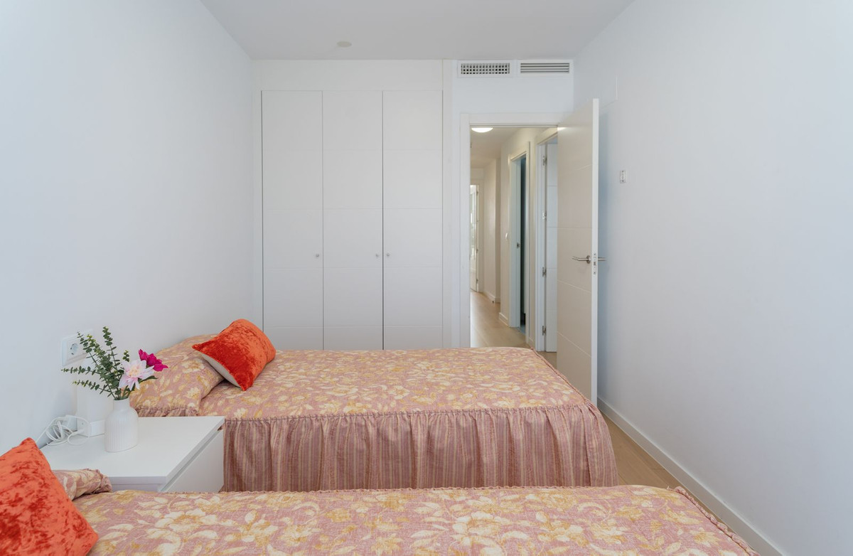 Appartement te koop in Málaga Este | 3 slaapkamers H5486023