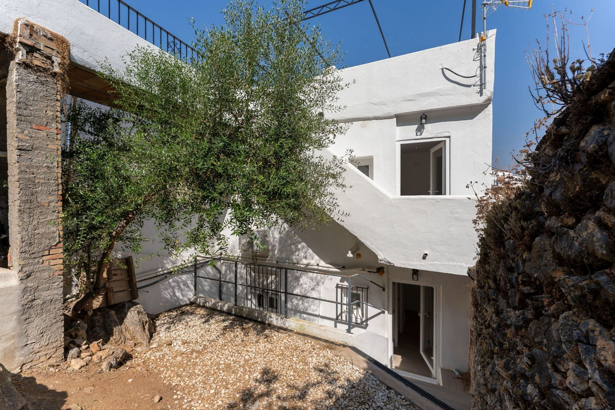 Property main view 20