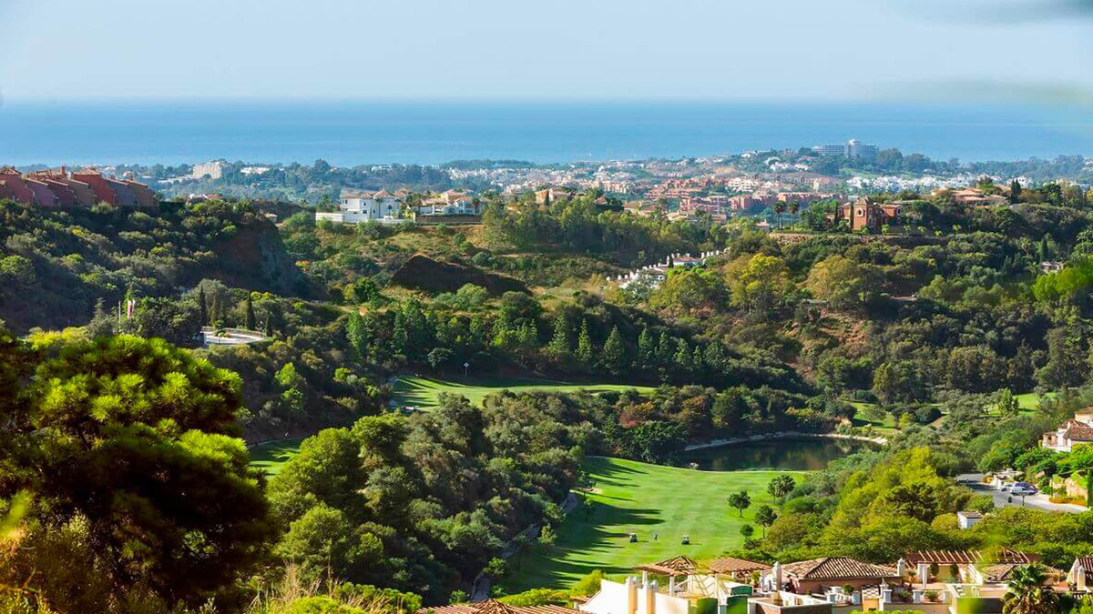 Appartement te koop in Monte Halcones | 3 slaapkamers H4545196