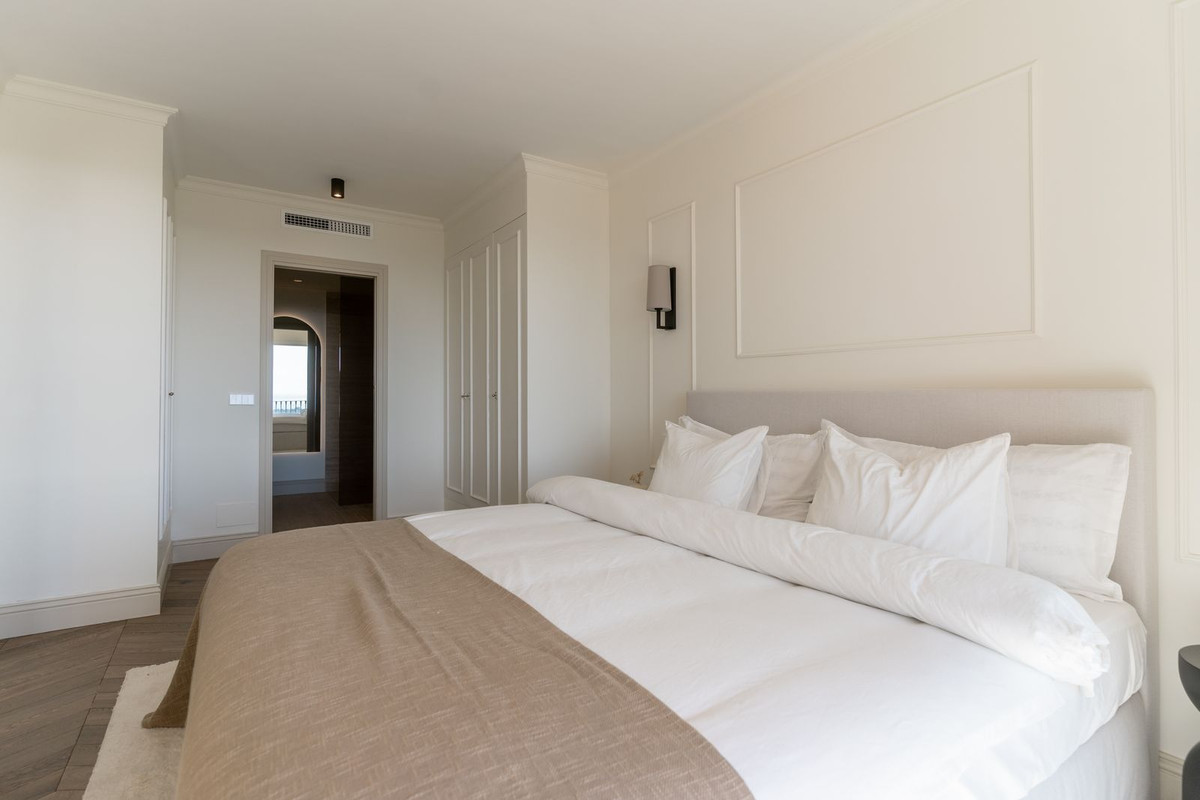 Duplex in Monte Halcones-28