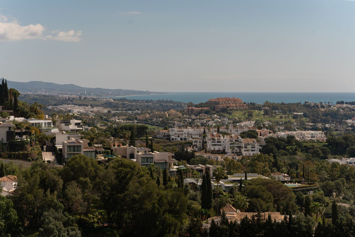 Duplex in Monte Halcones-6