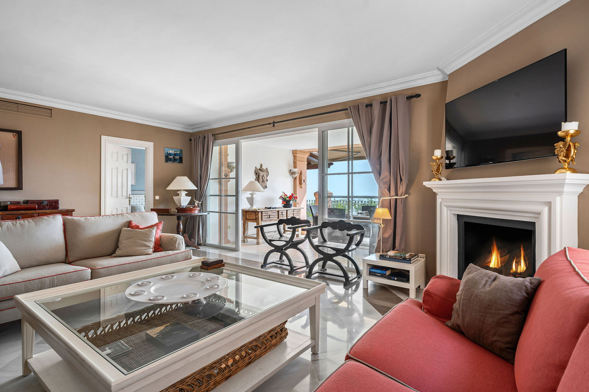 Appartement te koop in Monte Halcones | 2 slaapkamers H5104474