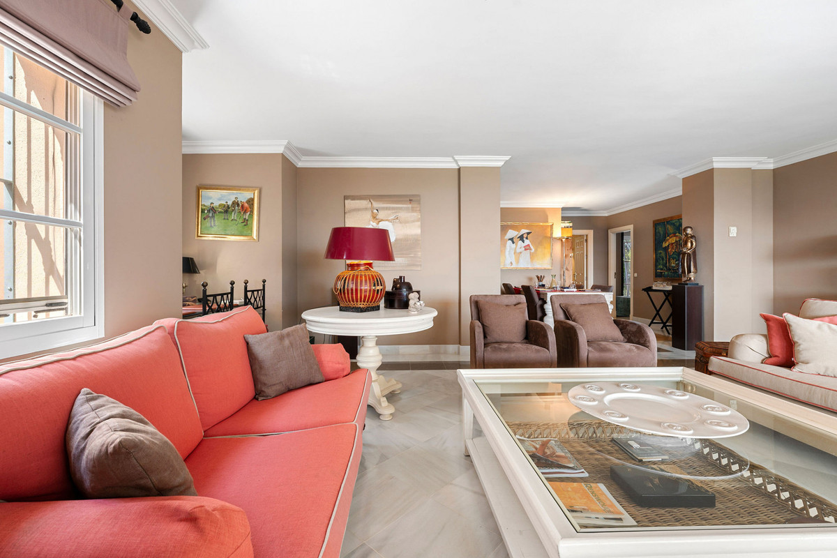 Appartement te koop in Monte Halcones | 2 slaapkamers H5104474