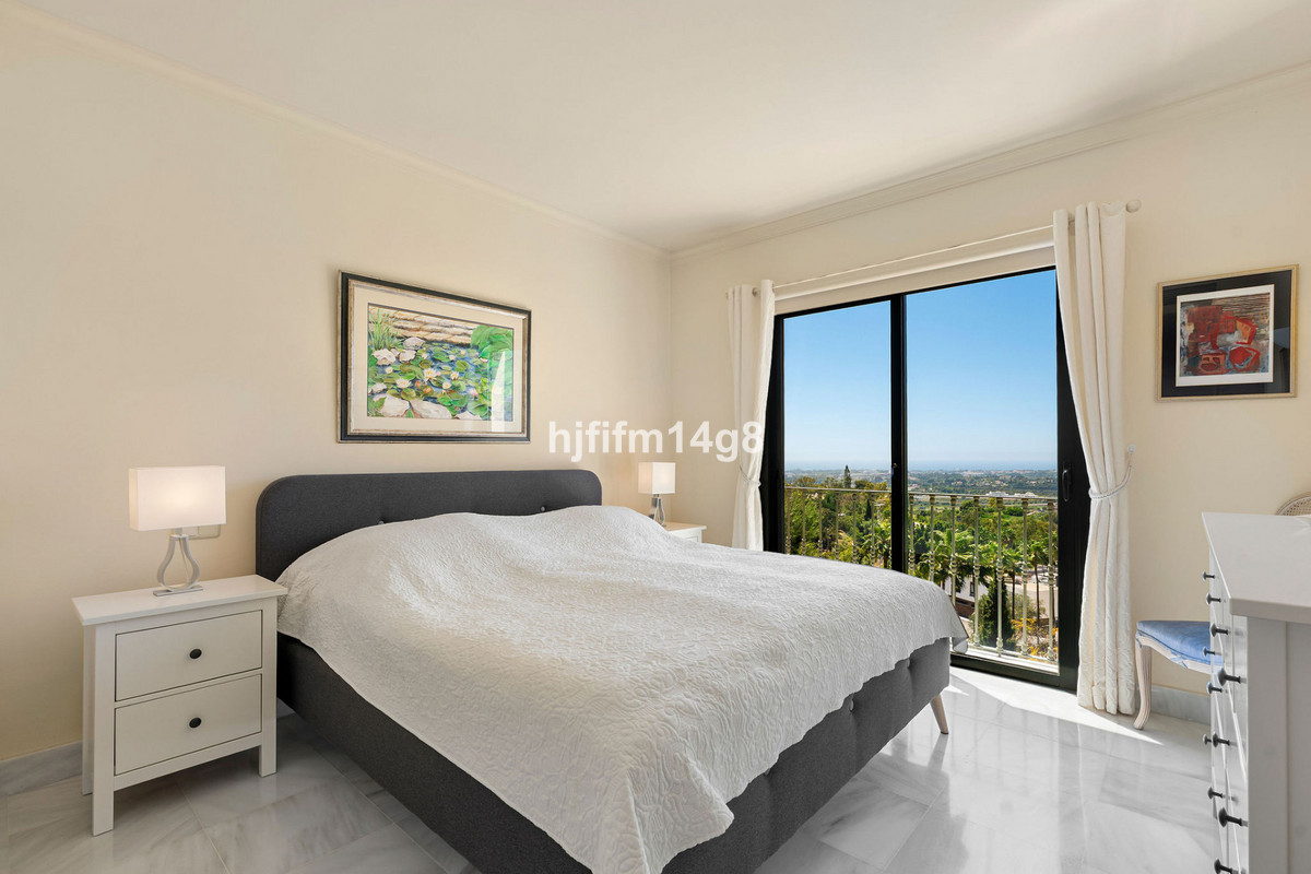 Appartement te koop in Monte Halcones | 3 slaapkamers H5105146