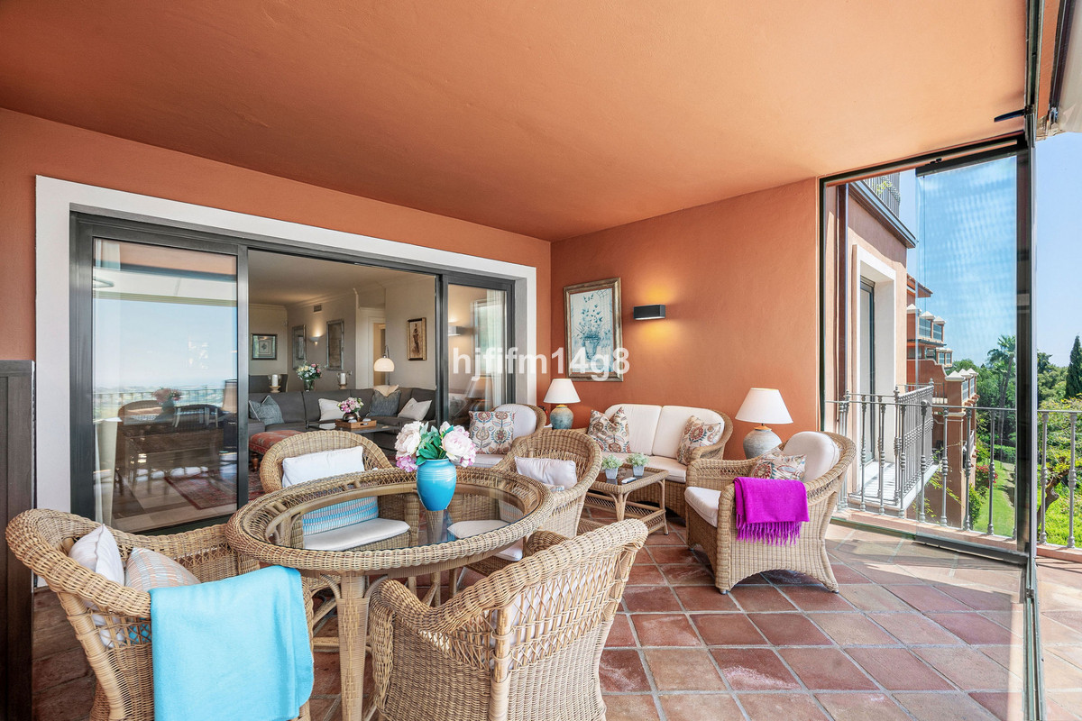 Appartement te koop in Monte Halcones | 3 slaapkamers H5105146