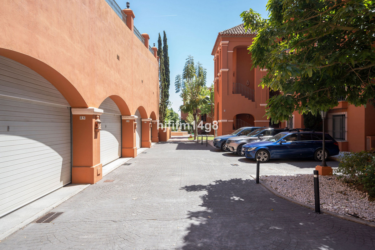 Appartement te koop in Monte Halcones | 3 slaapkamers H5105146