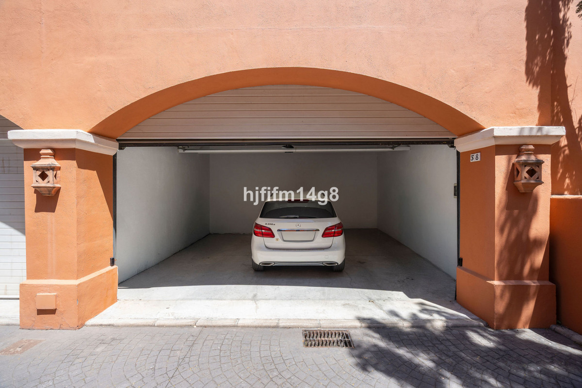 Appartement te koop in Monte Halcones | 3 slaapkamers H5105146