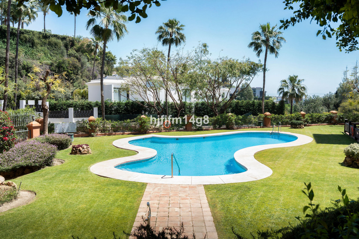 Appartement te koop in Monte Halcones | 3 slaapkamers H5105146