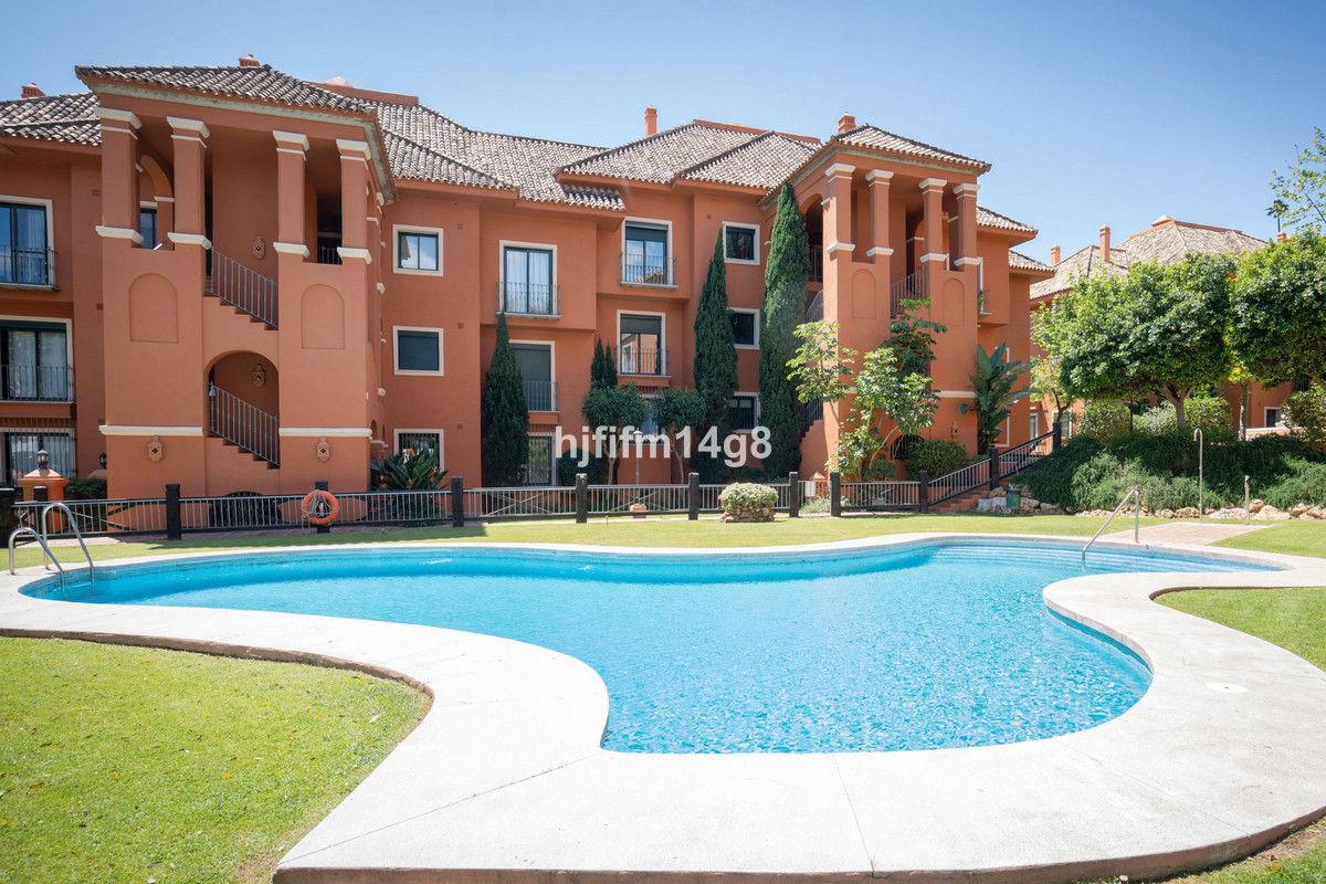 Appartement te koop in Monte Halcones | 3 slaapkamers H5105146