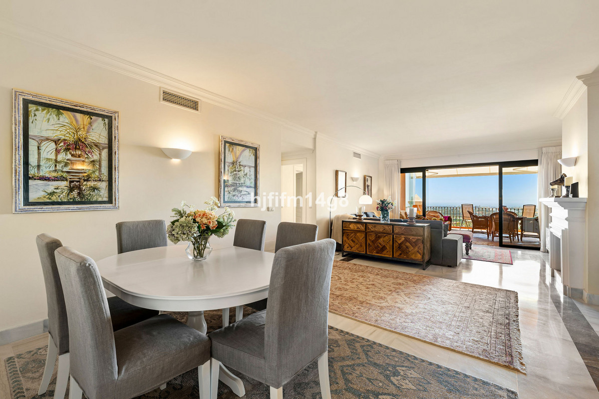 Appartement te koop in Monte Halcones | 3 slaapkamers H5105146