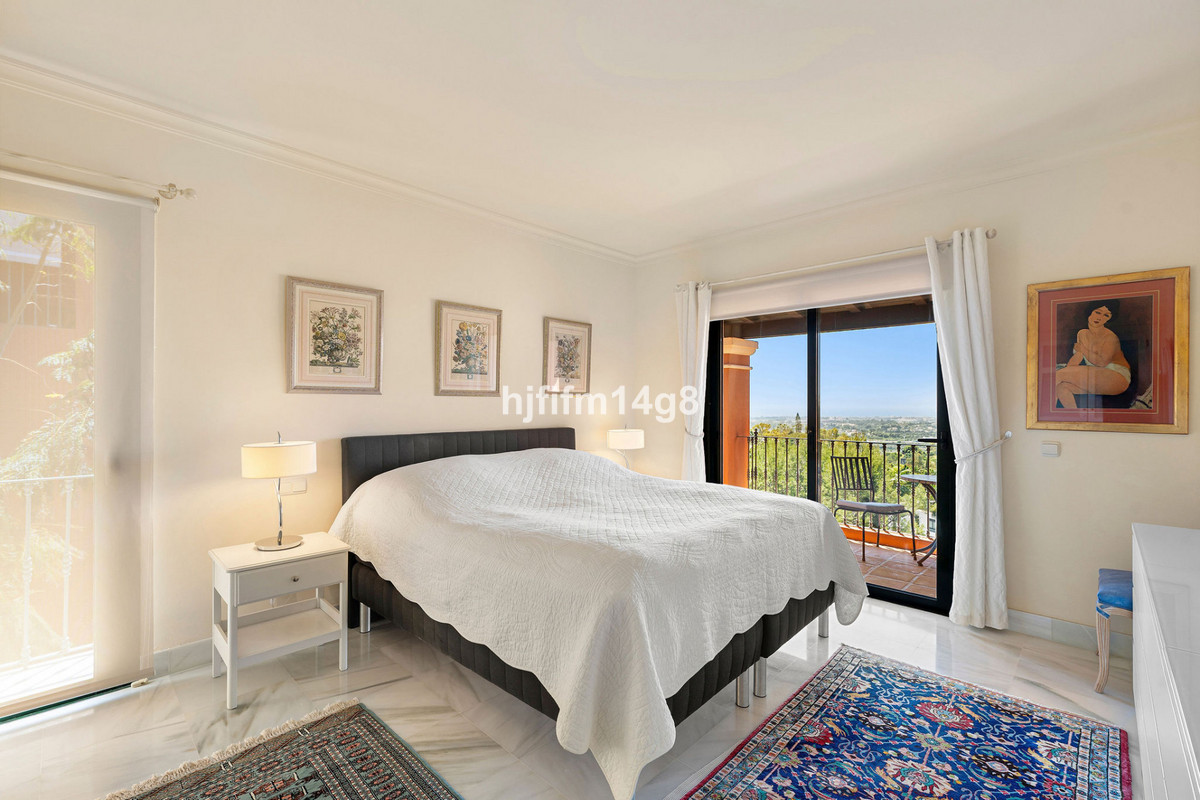 Appartement te koop in Monte Halcones | 3 slaapkamers H5105146
