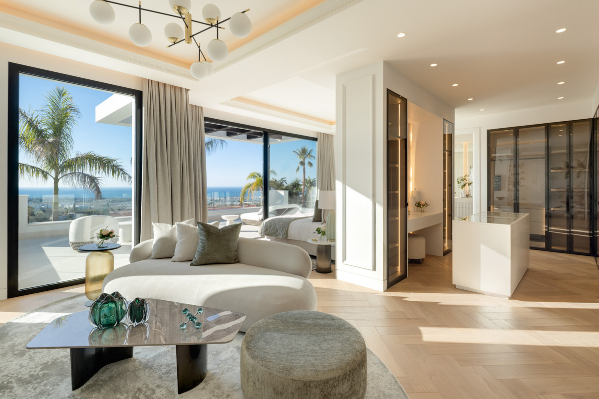Huis te koop in Monte Halcones | 7 slaapkamers H5135665