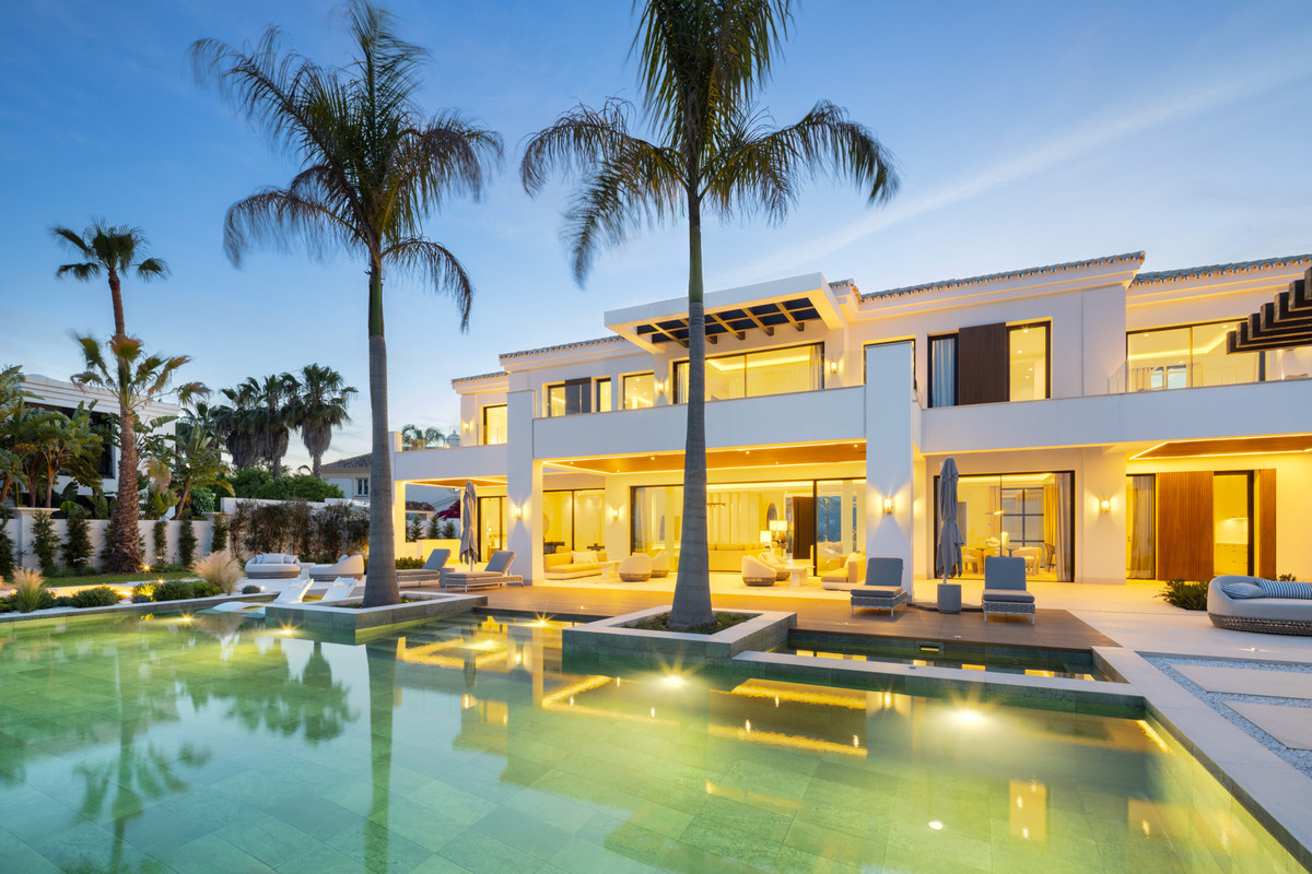 Huis te koop in Monte Halcones | 7 slaapkamers H5135665