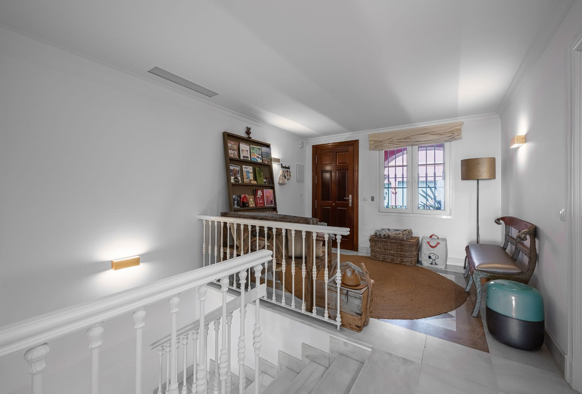 Duplex te koop in La Quinta | 4 slaapkamers H5146996