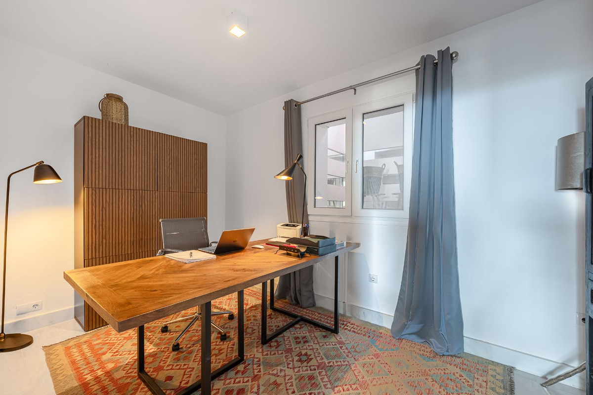 Duplex te koop in La Quinta | 4 slaapkamers H5146996