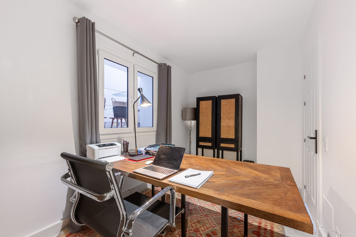Duplex te koop in La Quinta | 4 slaapkamers H5146996