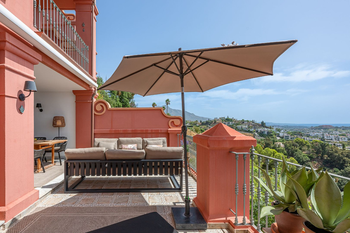 Duplex te koop in La Quinta | 4 slaapkamers H5146996