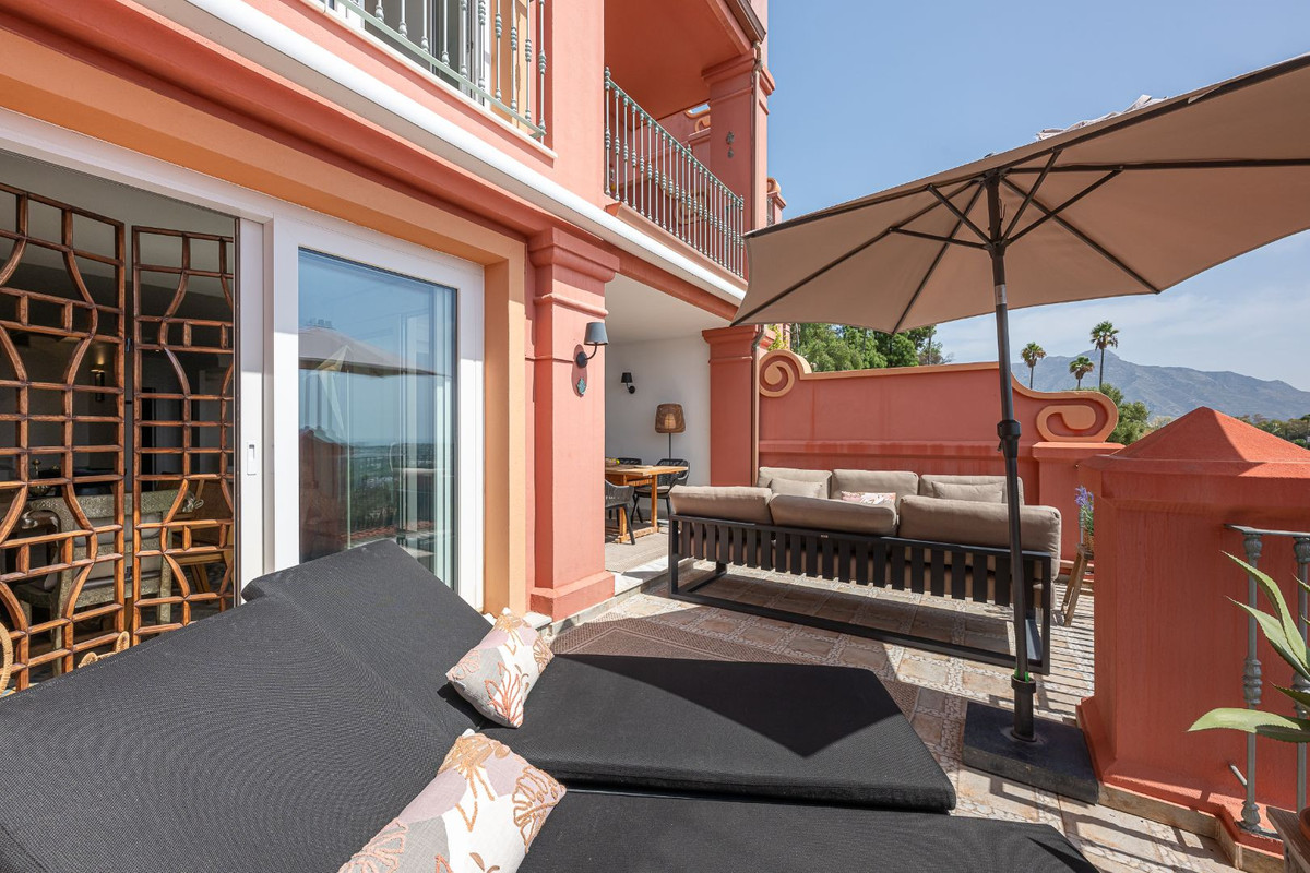 Duplex te koop in La Quinta | 4 slaapkamers H5146996