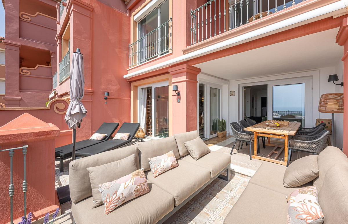 Duplex te koop in La Quinta | 4 slaapkamers H5146996