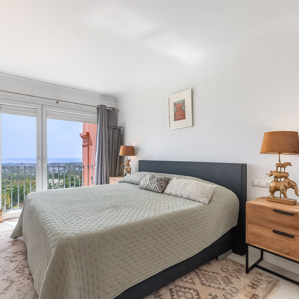 Duplex te koop in La Quinta | 4 slaapkamers H5146996