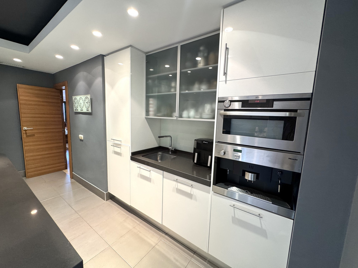 Appartement te koop in Monte Halcones | 3 slaapkamers H5292436