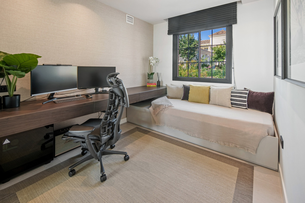 Property main view 32