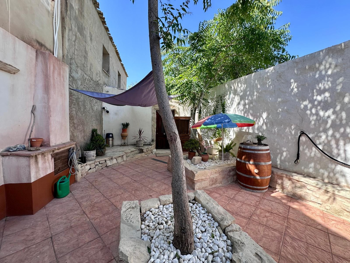 Finca - Cortijo te koop in Monóvar | 2 slaapkamers H5424436