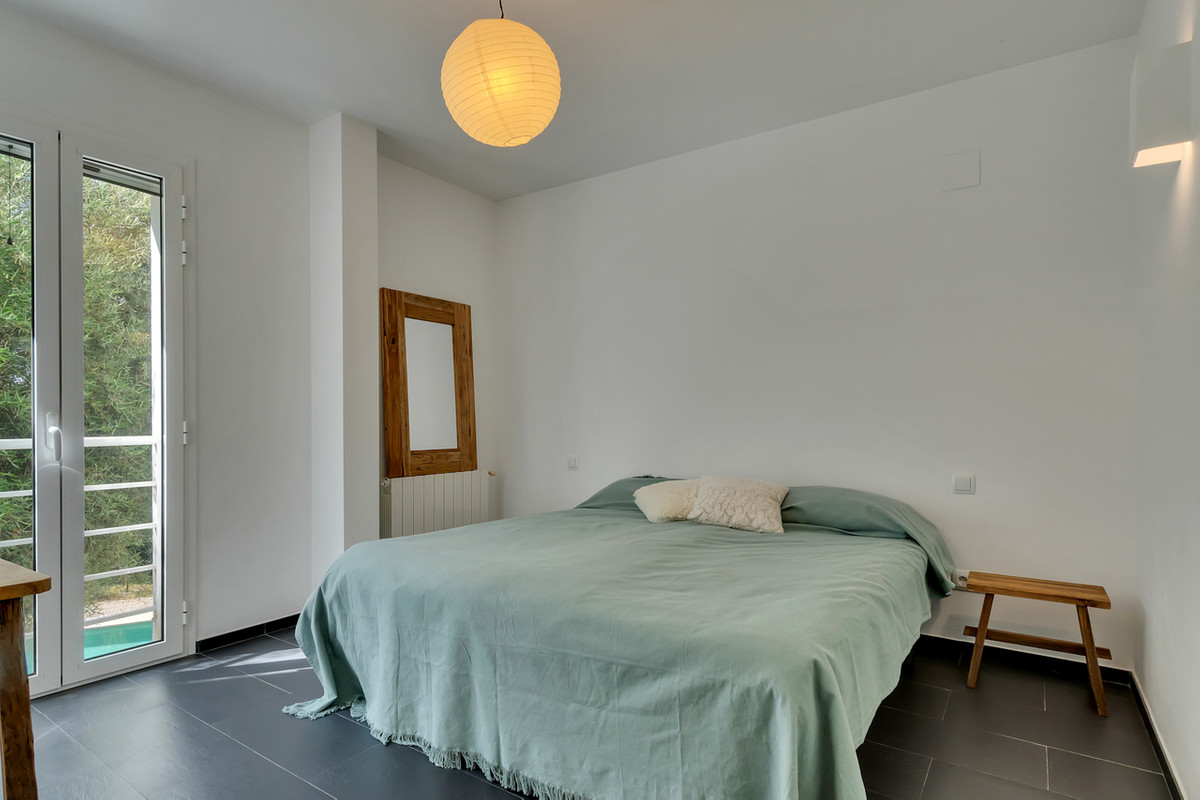 Huis te koop in Moraira | 4 slaapkamers H5387503